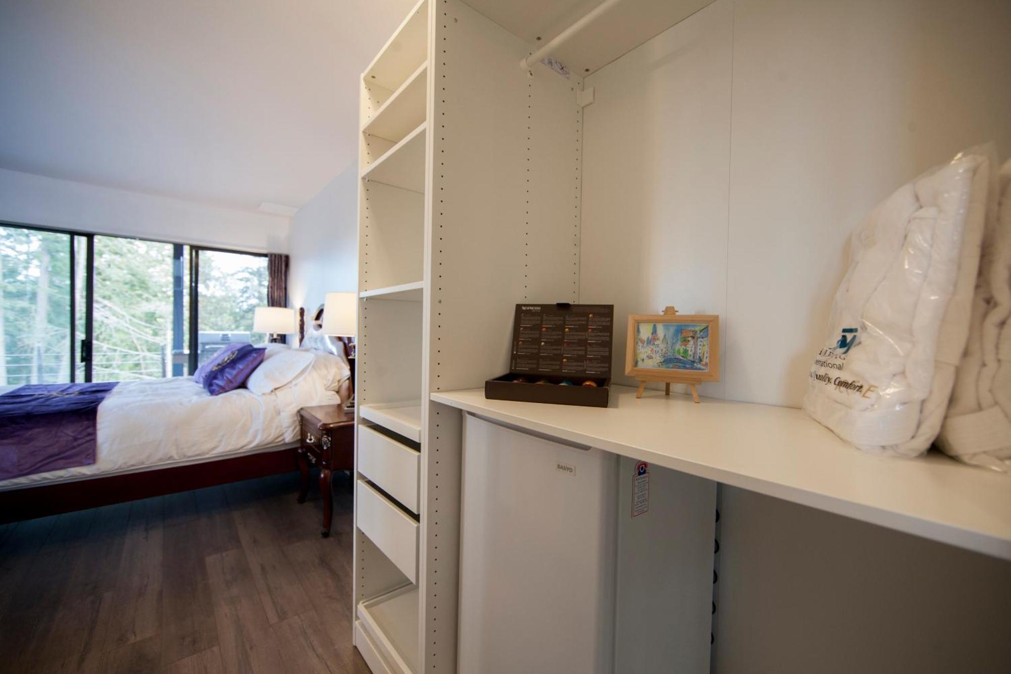 Shangri-La Oceanfront Vacation Home Bedwell Harbour Εξωτερικό φωτογραφία